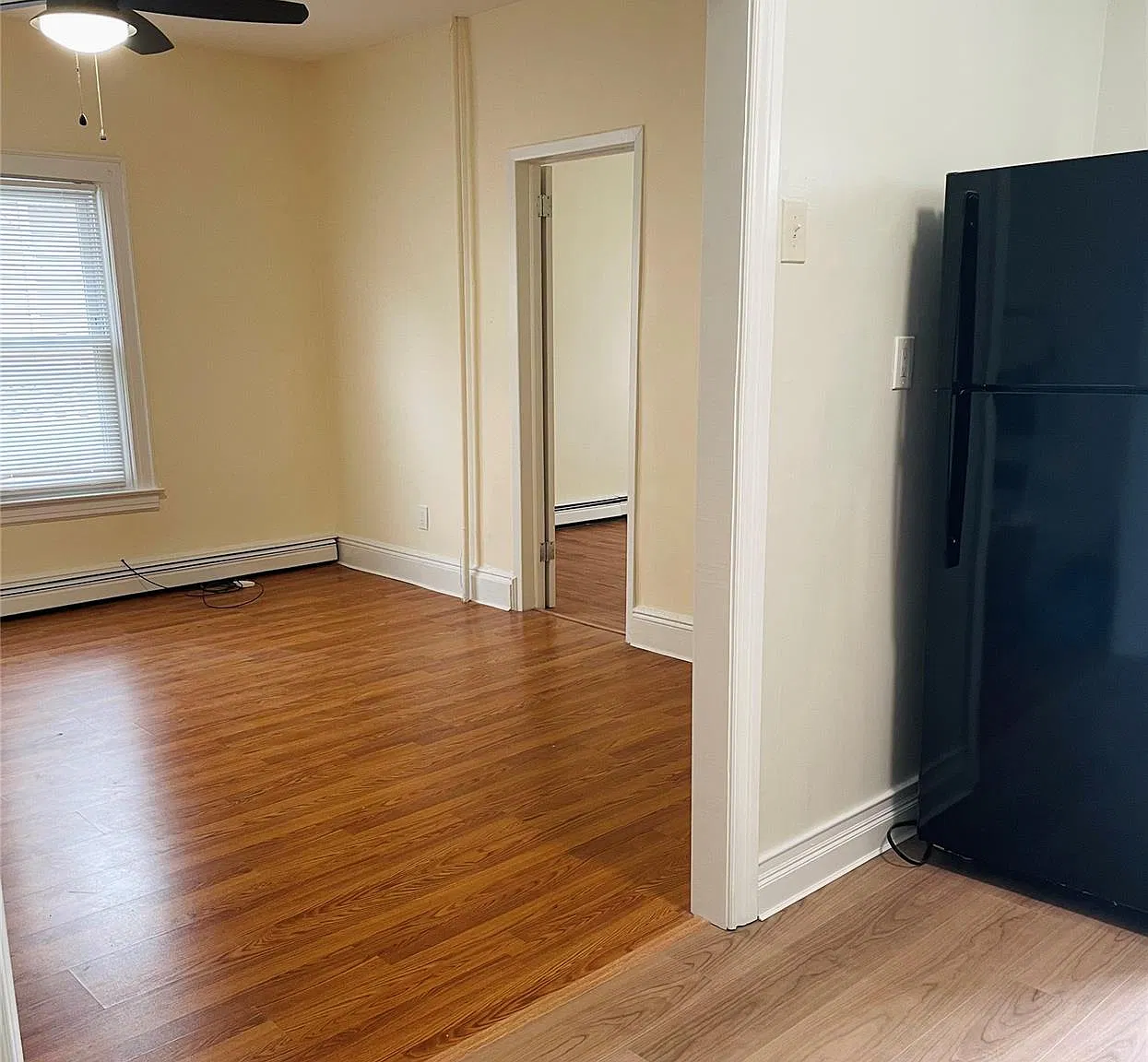 2 bed, 1.0 bath, 800 sqft, $2,700 — Photo 4