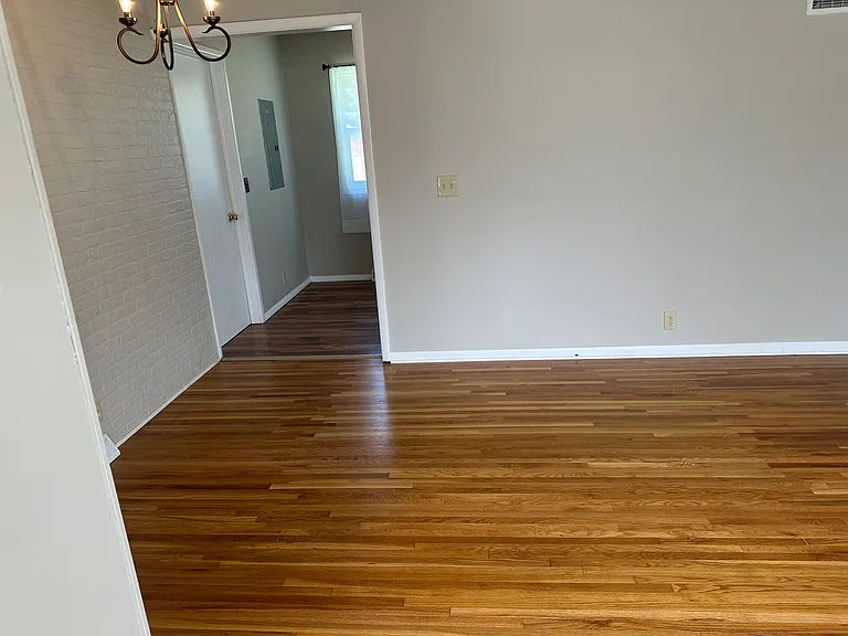 1308 E Alturas St — Photo 9