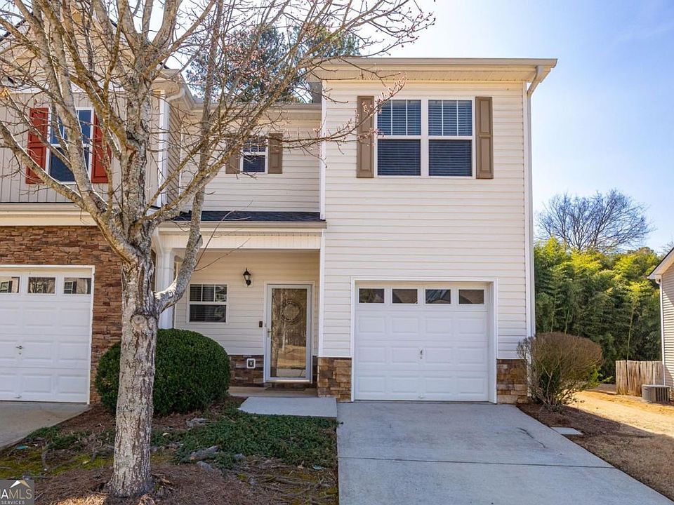 1st image of 536 Oakside Pl