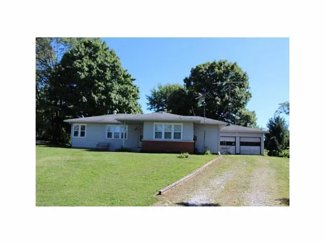 26 Meadow Ln photo 1