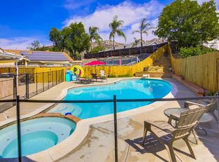 10938 Magna Ln, Lakeside, CA 92040