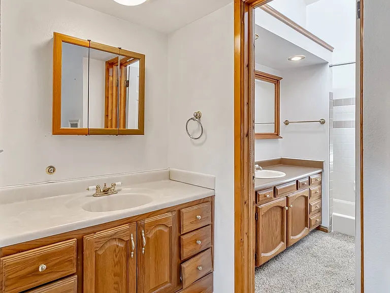 2339 Rattlesnake Ct #B — Photo 11
