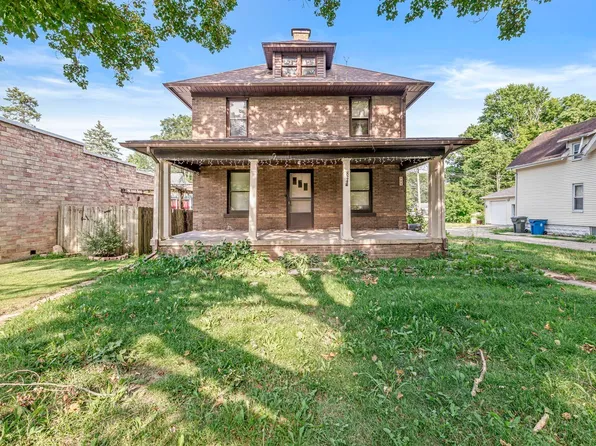 824 N Michigan St, Plymouth, IN 46563