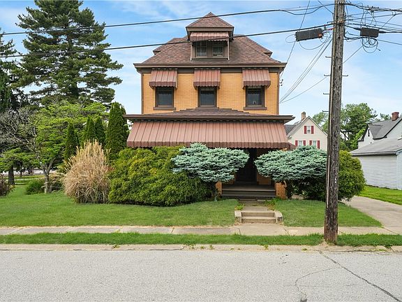 2nd image of 128 Kenmore St