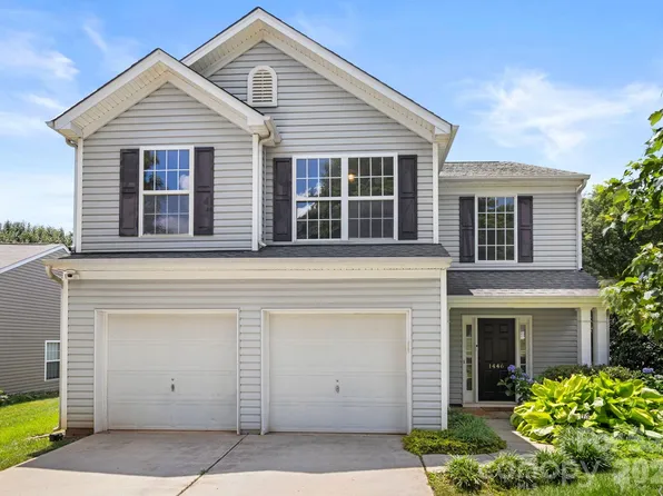 1446 Deer Forest Dr, Fort Mill, SC 29715