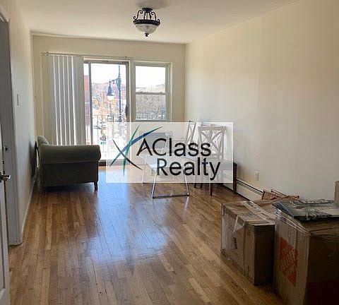 2nd image of 25-98 Steinway St #2F