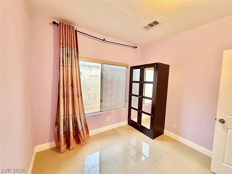 7957 Sky Birch Ct — Photo 6