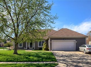 351 W Westhoff Pl, Gardner, KS 66030