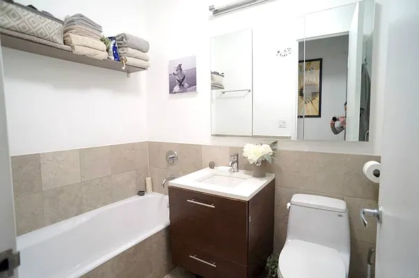 Rented by Erin Brennan, LREB | media 16