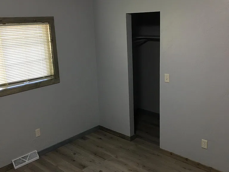 1433 Witzel Ave #2 — Photo 12