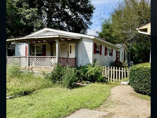 1201 Hawk Ave, Virginia Beach, VA 23453