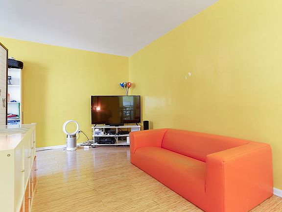 3rd image of 140-33 34th Ave #3-B