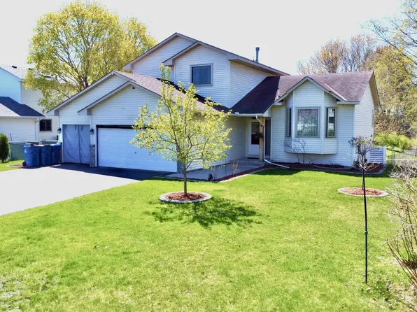 2062 122nd Ave NW, Coon Rapids, MN 55448