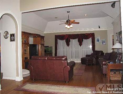 3rd image of 8514 Socrates Ln