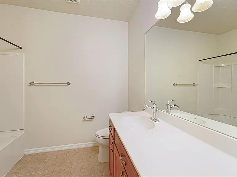 3770 82nd Avenue Cir E #103 — Photo 22