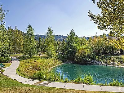 1st image of 2408 Deer Lake Dr
