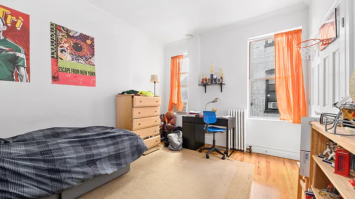 Rented by Douglas Elliman | media 15