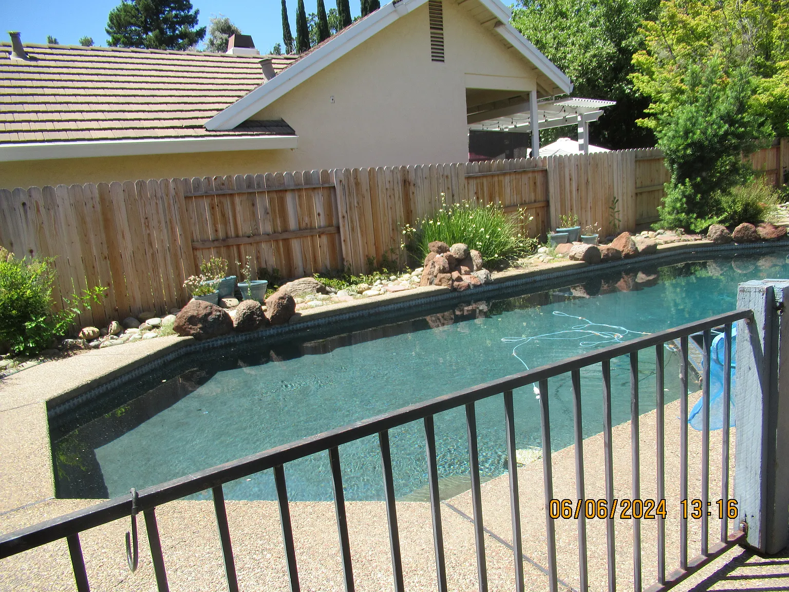 Gold River Home with Pool — Photo 4