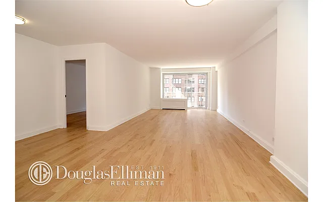 Sold by Douglas Elliman | media 18