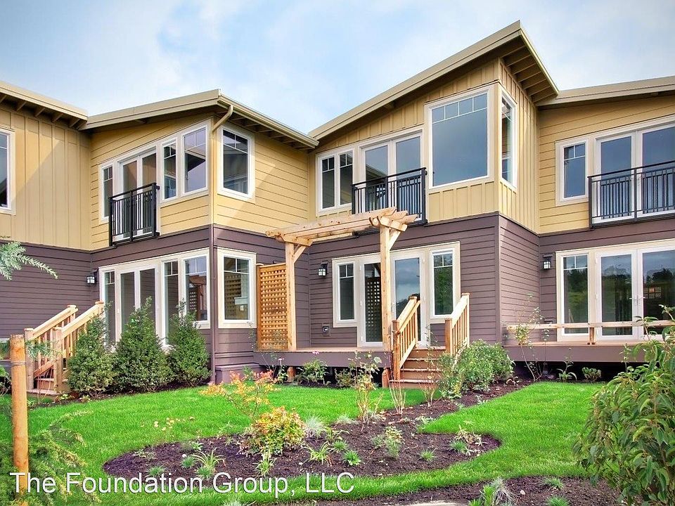 1st image of 14625 NE 145th St #103