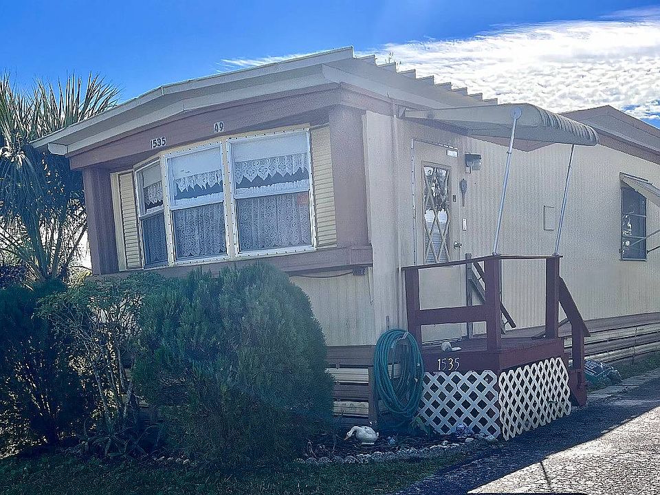 1st image of 1535 Venice Ct