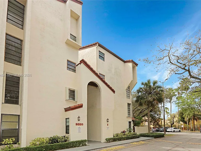 9020 SW 125th Ave #F303 — Photo 1