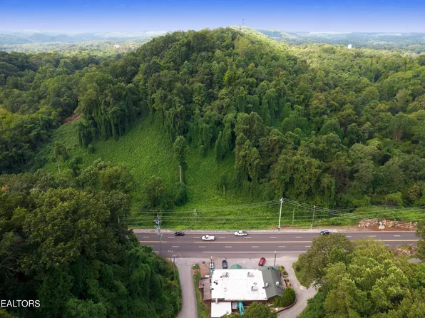 Chapman Hwy, Knoxville, TN 37920