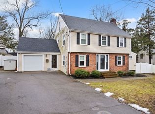 382 Middle St, Braintree, MA 02184