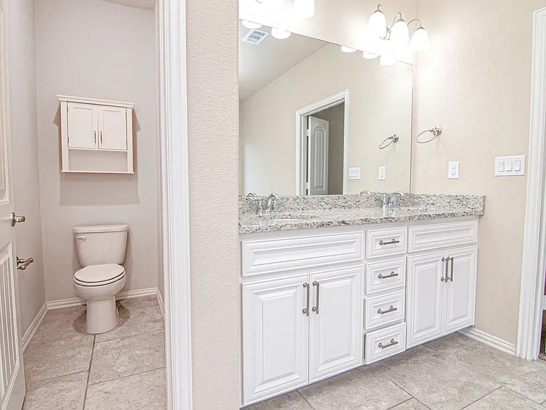 6715 Hall Of Fame Blvd — Photo 14