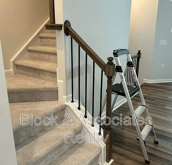608 Gimari Dr — Photo 33