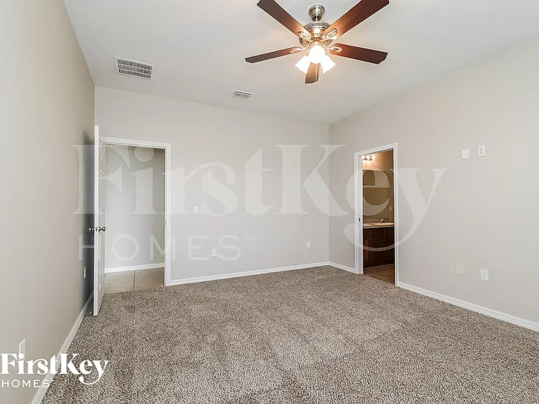 3670 Moca Dr — Photo 10