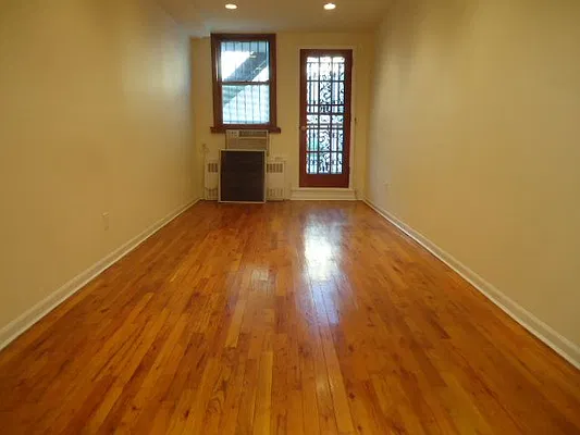 Rented by Hakeem Shahid, LREB | media 21