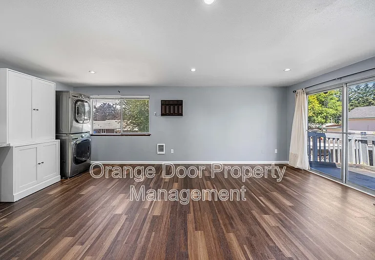 1613 Wheeler St S — Photo 12