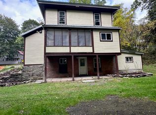 318 E Main St #2, Hancock, NY