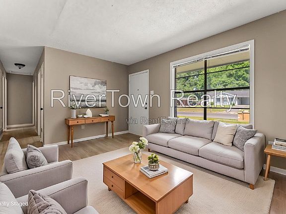 5th image of 3759 McCain Rd