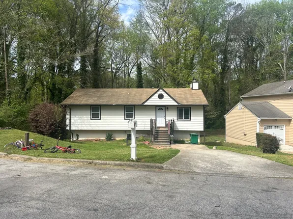 1351 Muirforest Way, Stone Mountain, GA 30088