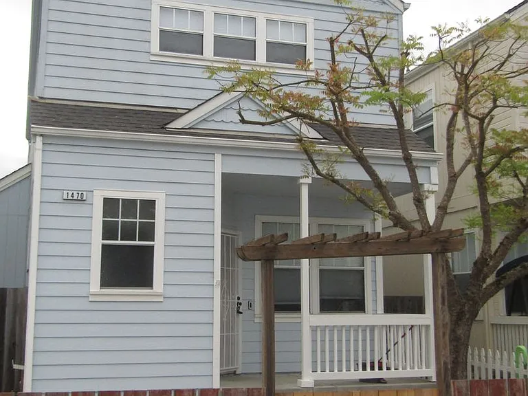 1470 Tammy Way — Photo 1