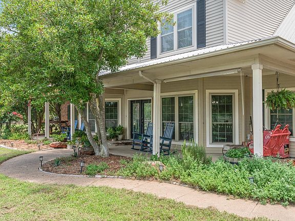 4th image of 2141 Poetry Rd