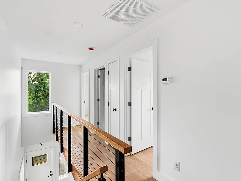 10 Stoner Rd — Photo 7