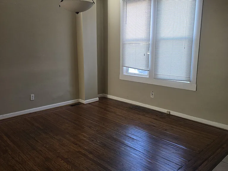 4028 W Cold Spring Ln — Photo 10
