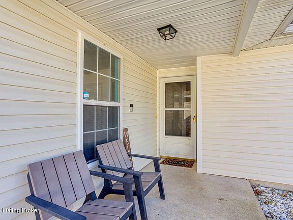 2nd image of 6320 Cottage Field Cir