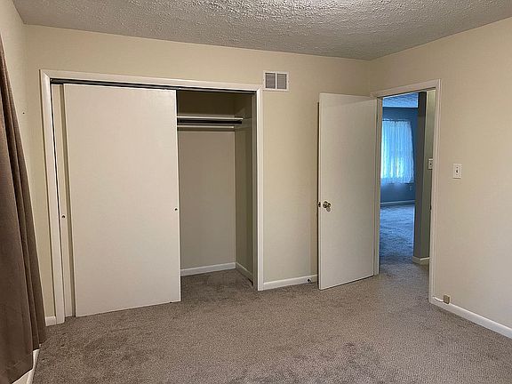 Master room pic 2