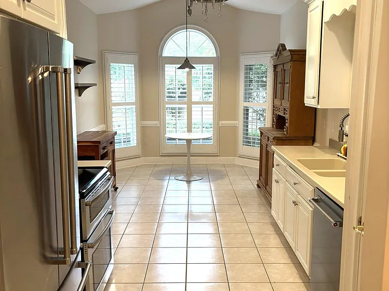 8970 Eagles Ridge Dr — Photo 36