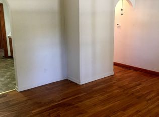 2030 N Fort Ave, Springfield, MO 65803