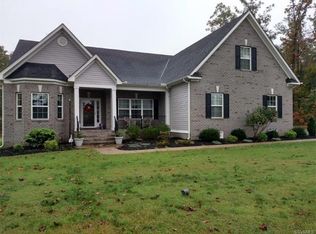 9100 Officer Ln, Ashland, VA 23005