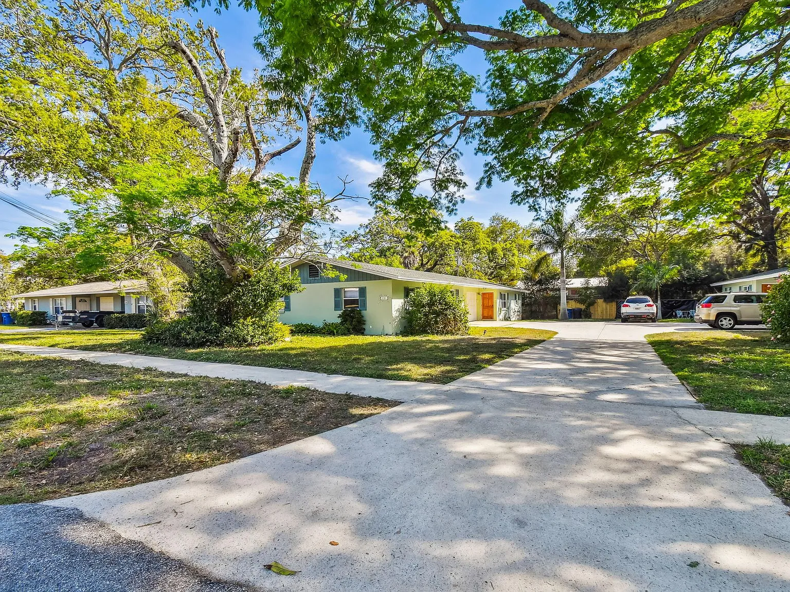 2 bed, 800 sqft, $1,700 — Photo 3
