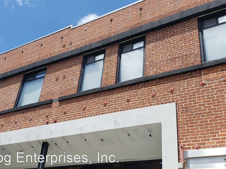 2nd image of 3948 5th Ave #41
