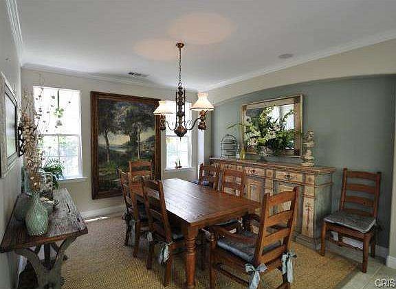 5th image of 27039 Edgewater Ln