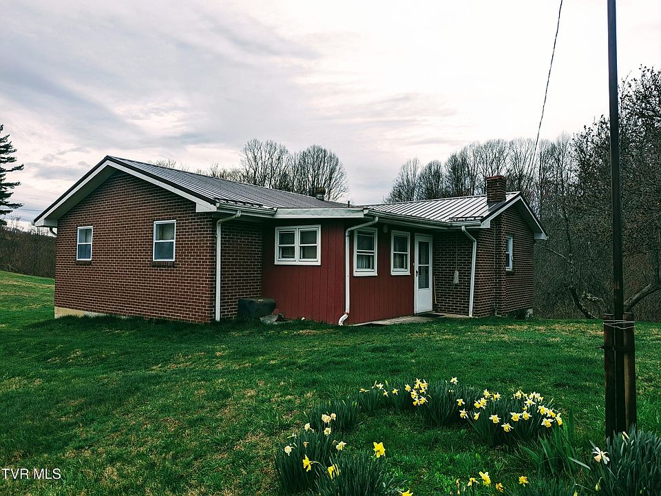 1544 Compton Combs Ridge Rd, Honaker, VA 24260 | Zillow