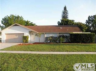 1290 Jackpine St, Wellington, FL 33414